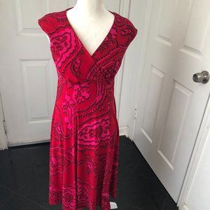 Signature by Sangria Red Fuchsia Faux Wrap Midi Dress Size 8 Stretch Fit Flare